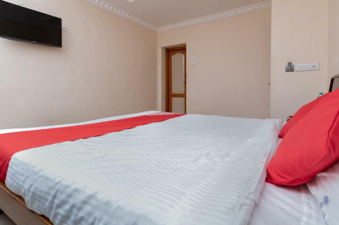קודאיקנאל Oyo 13807 Hotel Gurupriya מראה חיצוני תמונה